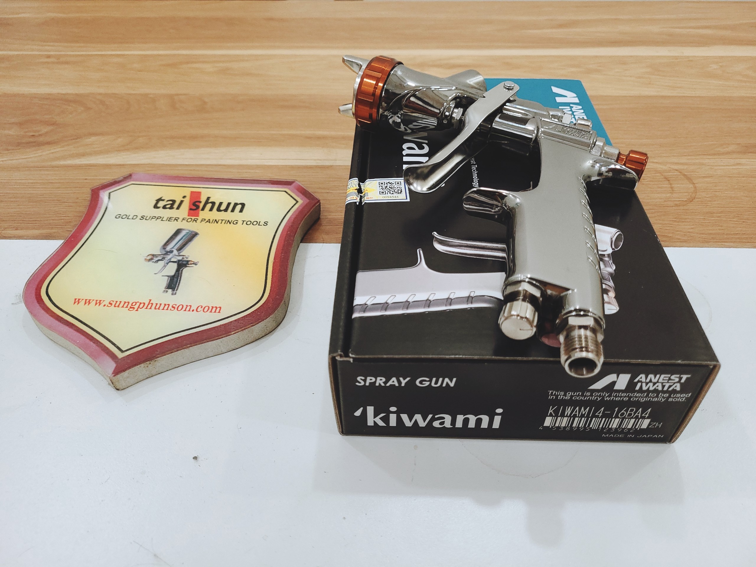 Súng phun sơn KIWAMI4-13BA4 KIWAMI4-14BA4 Anest Iwata